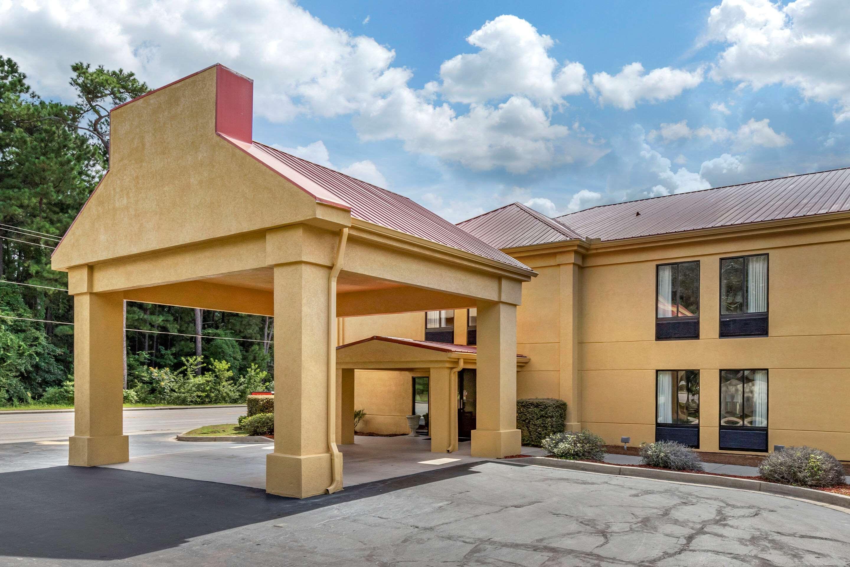 Econo Lodge St. Stephen Bagian luar foto